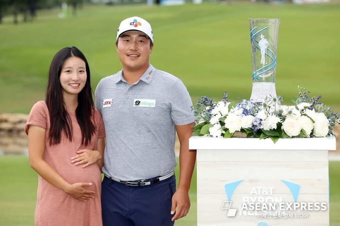 임신한 아내에게 감사하다고 말한 이경훈. 사진=PGA 페이스북