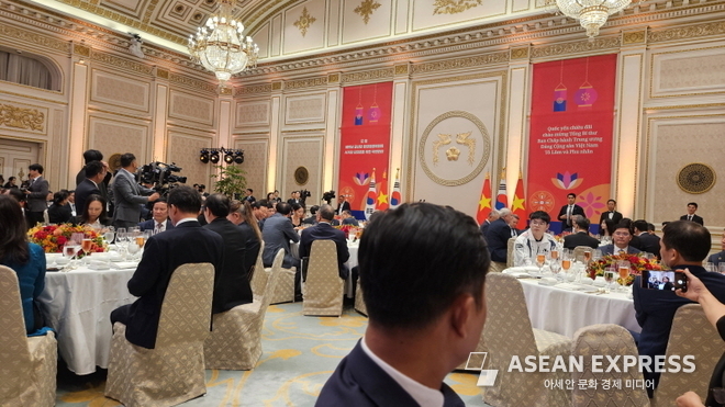 2025년 한국 ‘리그오브레전드’ 챔피언스 코리아 1군에 출전한 최초의 외국인(베트남) 선수 쩐 바오 밍도 초청받았다.. 사진=배양수