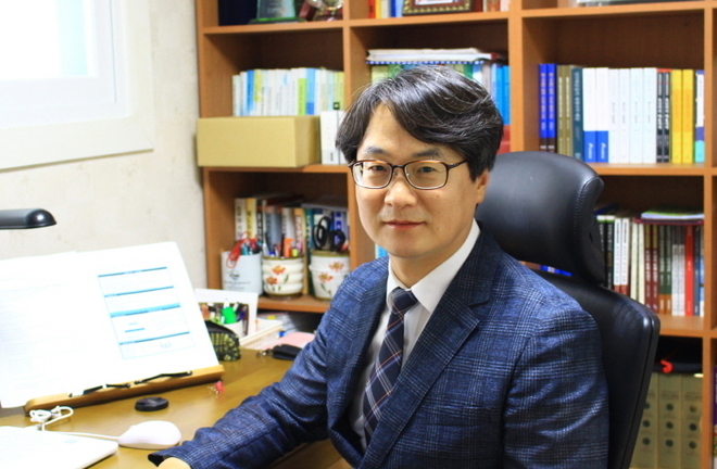 김동엽 제18대 한국동남아학회장(부산외대 아세안연구원장). 사진=김동엽