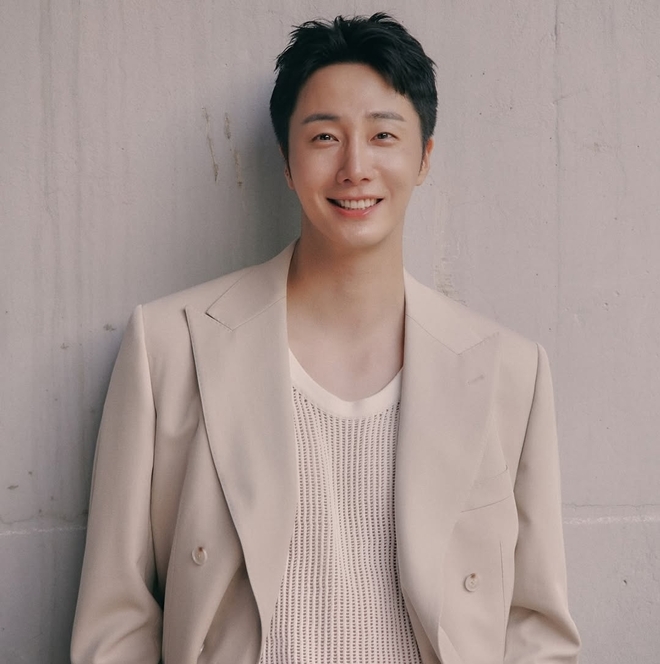 한국-베트남 합작 영화 ‘엄마를 버리러 갑니다’에서 아버지 역을 한 정일우. 사진=정일우 인스타그램