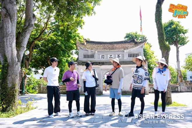 1박 2일은 옛 킨박 지역의 민속놀이인 ‘Chạy Ró’게임을 재현했다. 사진=이창근