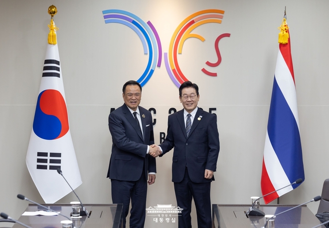 아누틴 찬위라꾼 태국 총리와 이재명 대통령. 사진=대통령실