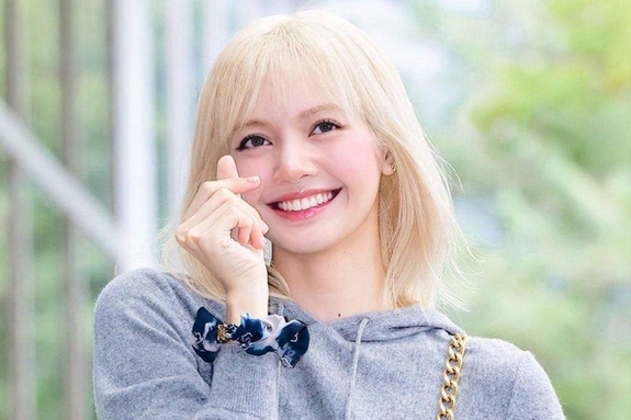 블랙핑크 리사, '열애설' 세계적 부호 2세와 이강인 경기 응원?