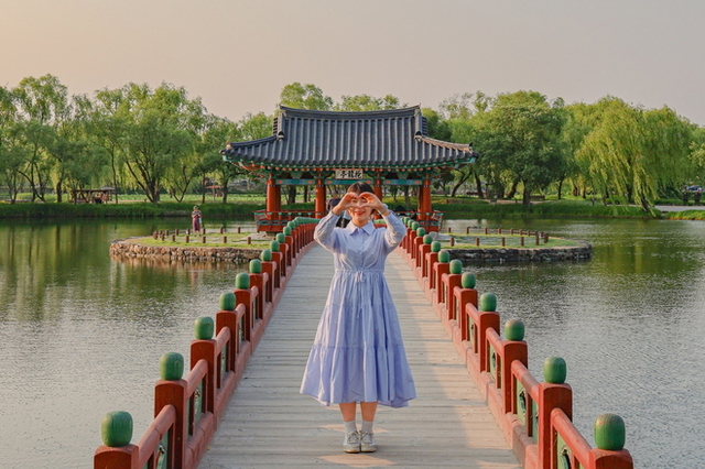 '1367만 팔로워' 필리핀 인플루언서 10명 한국 왔다 왜?
