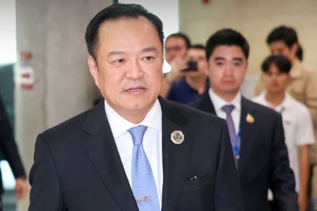 [핫이슈] 제1당 손잡은 아누틴 태국 새 총리, 4개월 후 총선 약속 과연?