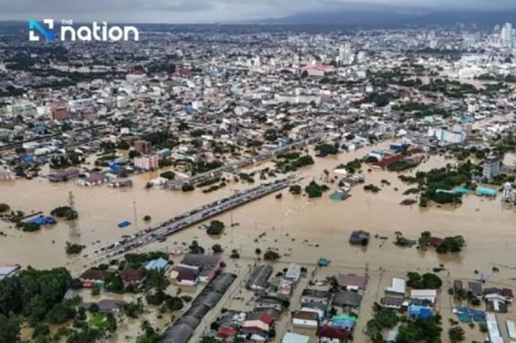 “하늘이 뚫렸나?” 태국 하루 335mm ‘300년만의 최대 폭우’