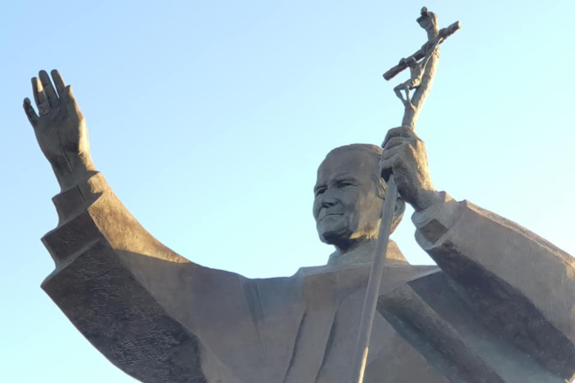 [최창원의 동티모르 워치 3] 24년 어둠을 뚫고 피어난 자유의 꽃