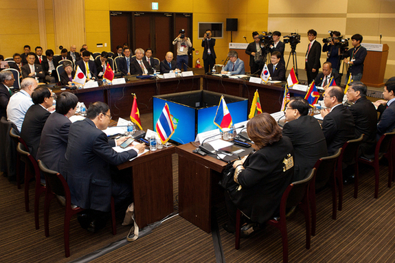 [서정인의 아세안 ABC 8] 지정학으로 읽는 ‘림랜드’ 아세안 선택은?