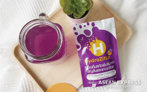 HydroZitla - Blue Pea Flower and Banana Stem Extract Drink to Reduce the Risk of Urinary Stone